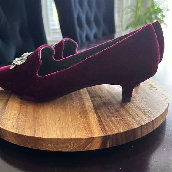 Burgundy velvet kitten heels - Picture 5 of 8